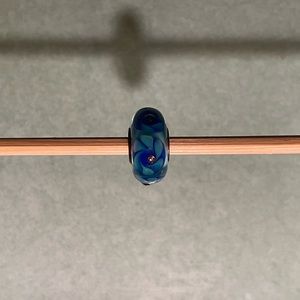 Trollbeads glass bead